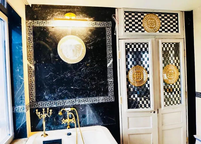 Apartamento La Royale Centre 2 *